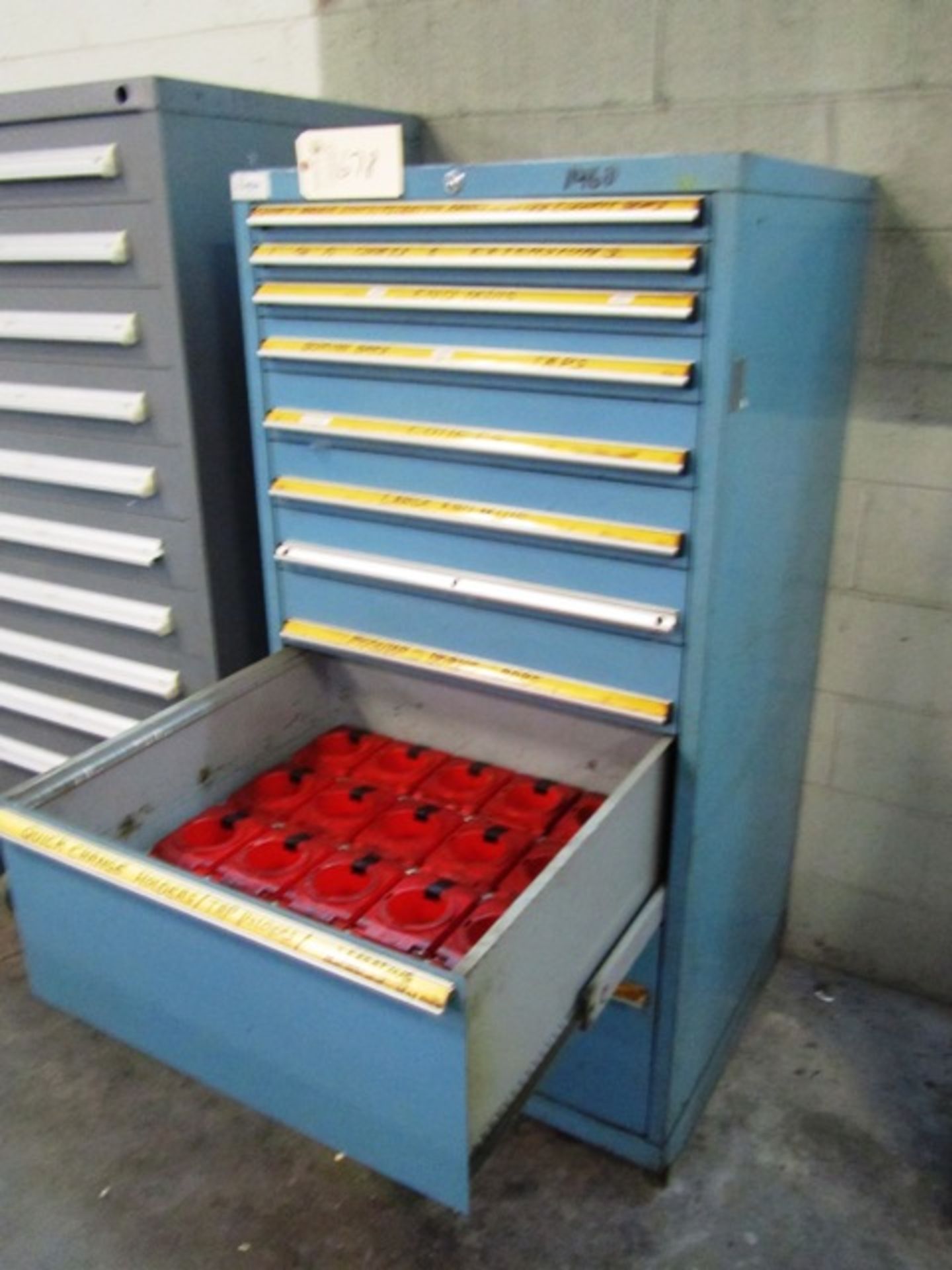 Lista 10 Drawer Tool Cabinet with Contents