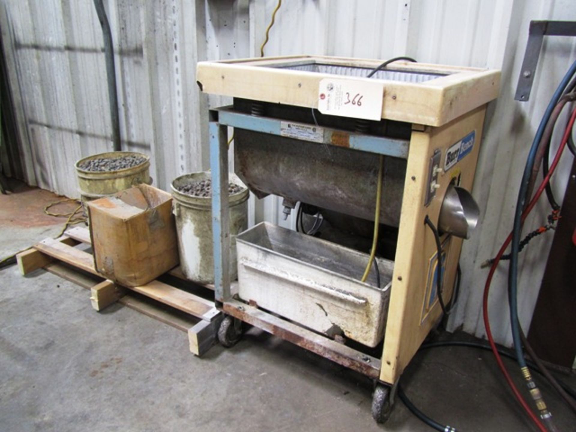 Burr-Bench Portable Vibratory Finishing Machine with Media, sn:78-02-3