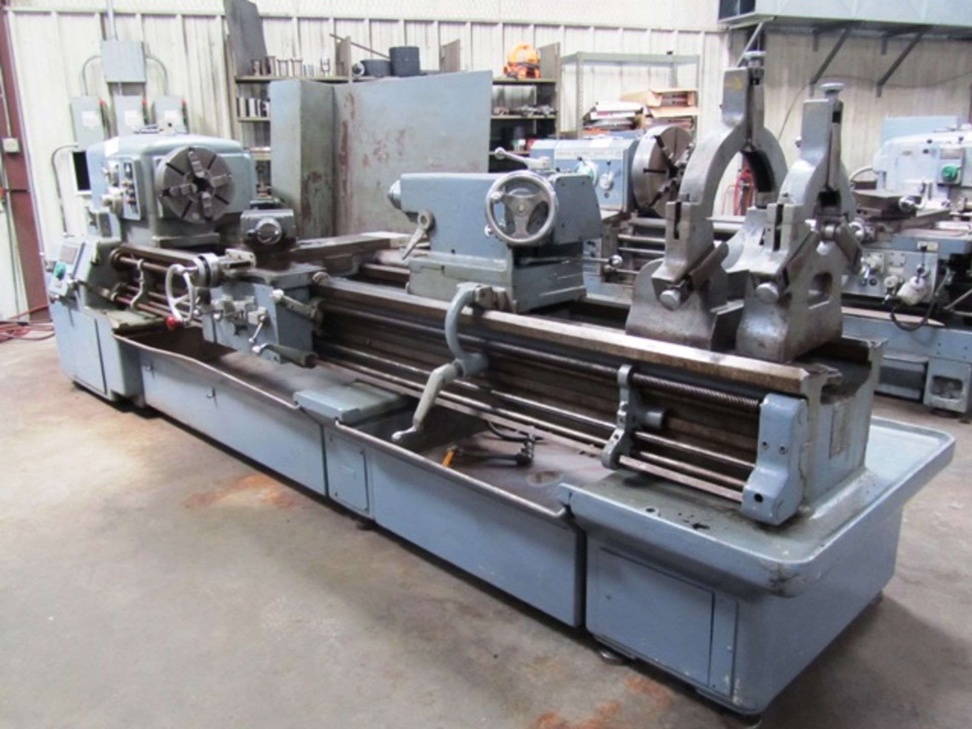 Monarch 21'' x 96'' Heavy Duty Engine Lathe with 15'' 4-Jaw Chuck, Spindle Speeds to 19-1750 RPM,