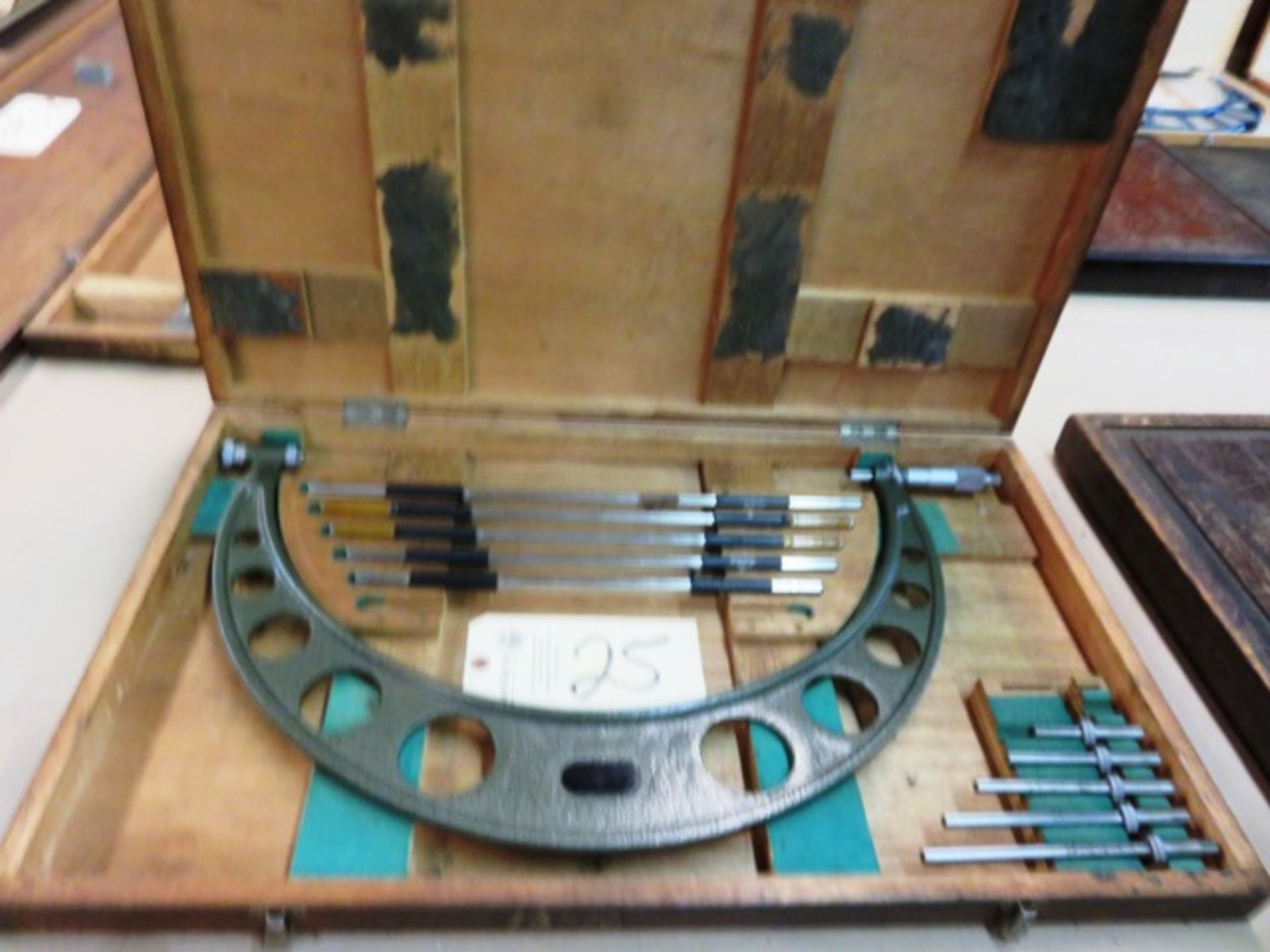 Mitutoyo Micrometer 12''-18''