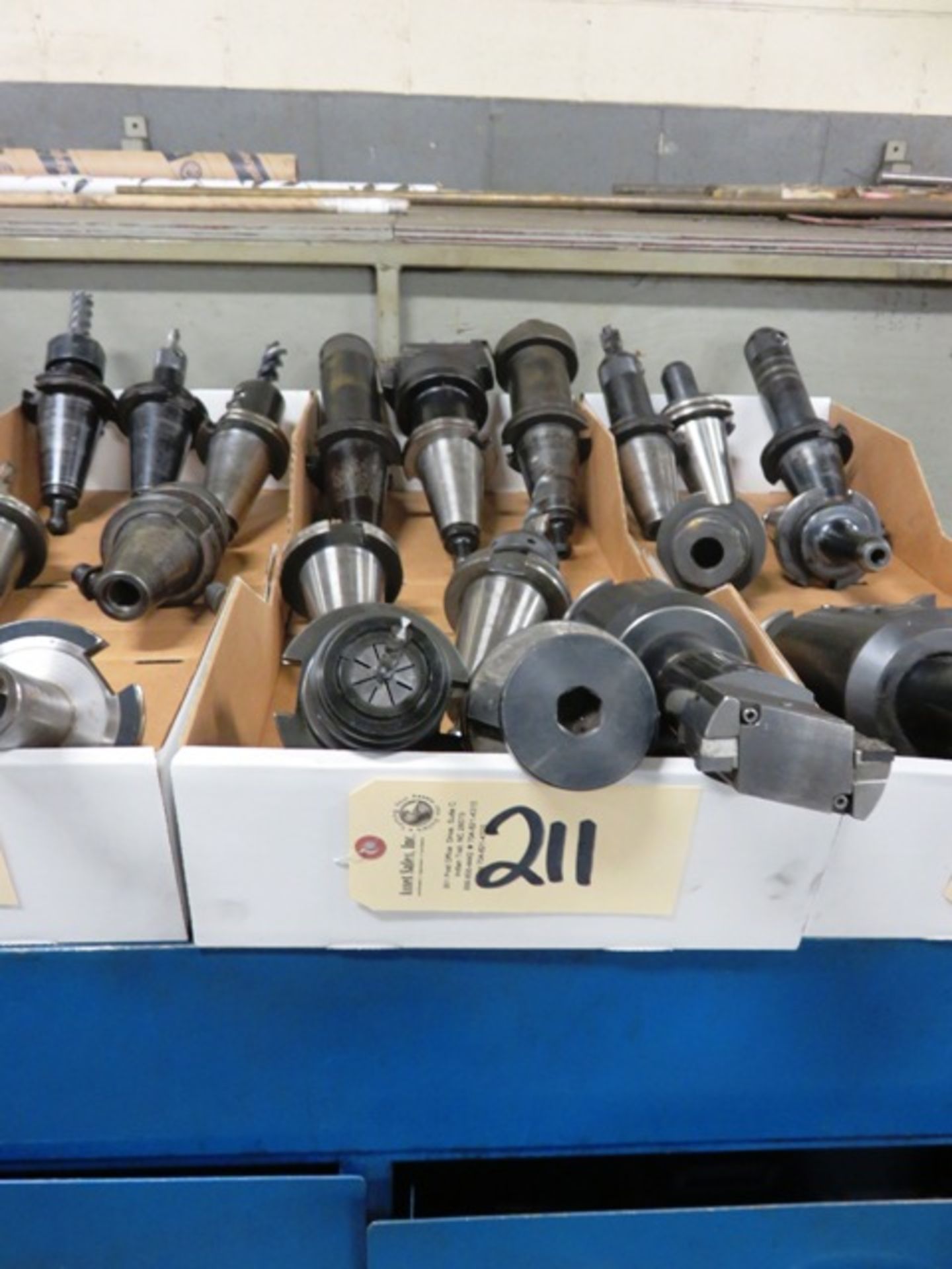 (8) CAT 50 Toolholders