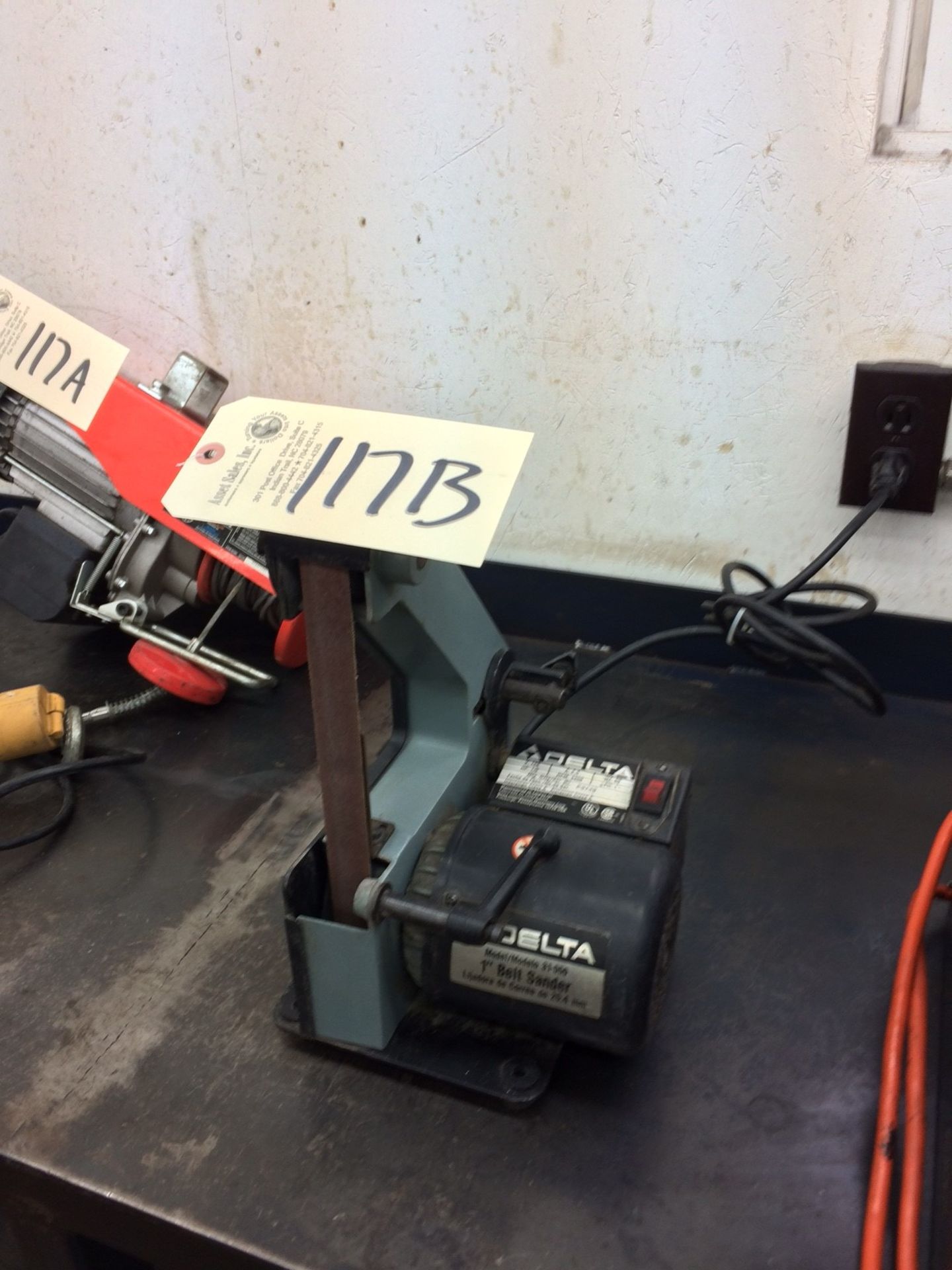 Delta 1" Belt Sander