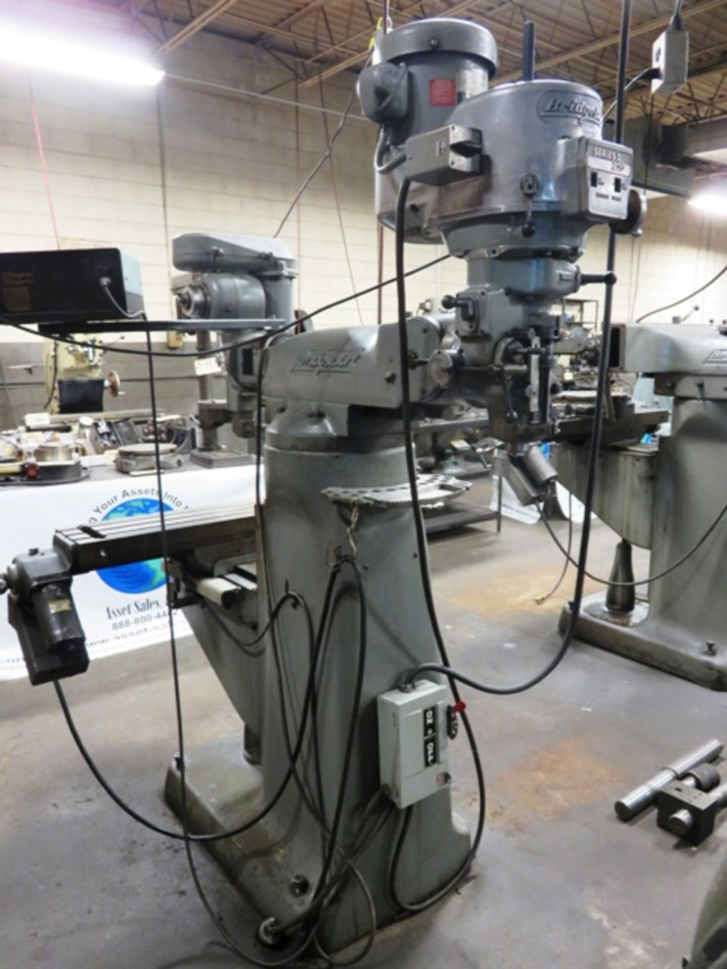 Bridgeport Model Series I Vertical Milling Machine with 9'' x 48'' Table Capacity, 2 HP, Variable - Image 2 of 2