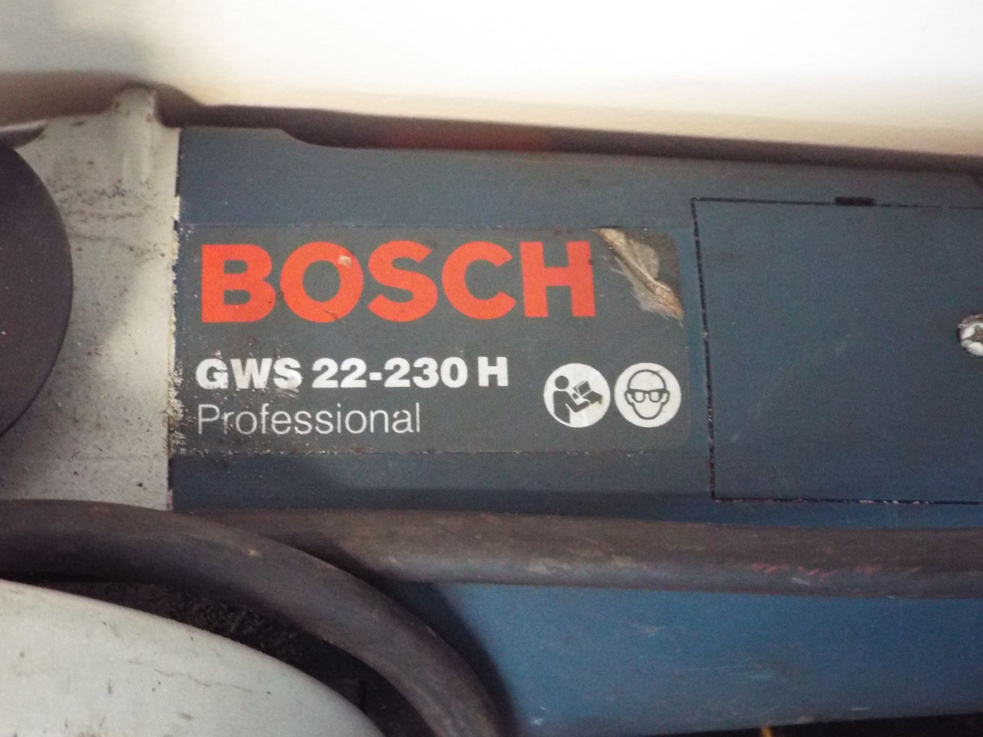 BOSCH GWS 22-230H Professional Angle/Disc Grinder HITACHI G18SE3 - Ditto METABO W1080 - Ditto
