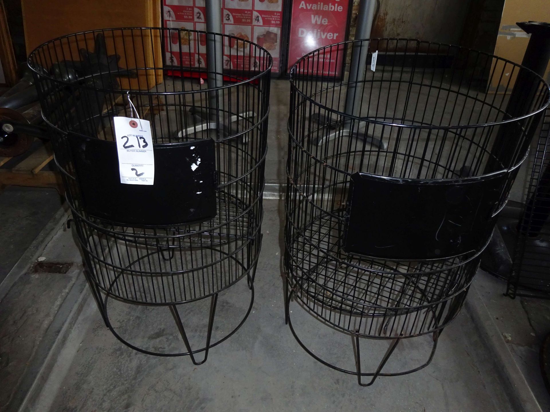 GROCERY STORE DISPLAYS STEEL WIRE 19 DIA x 31H QTY 2