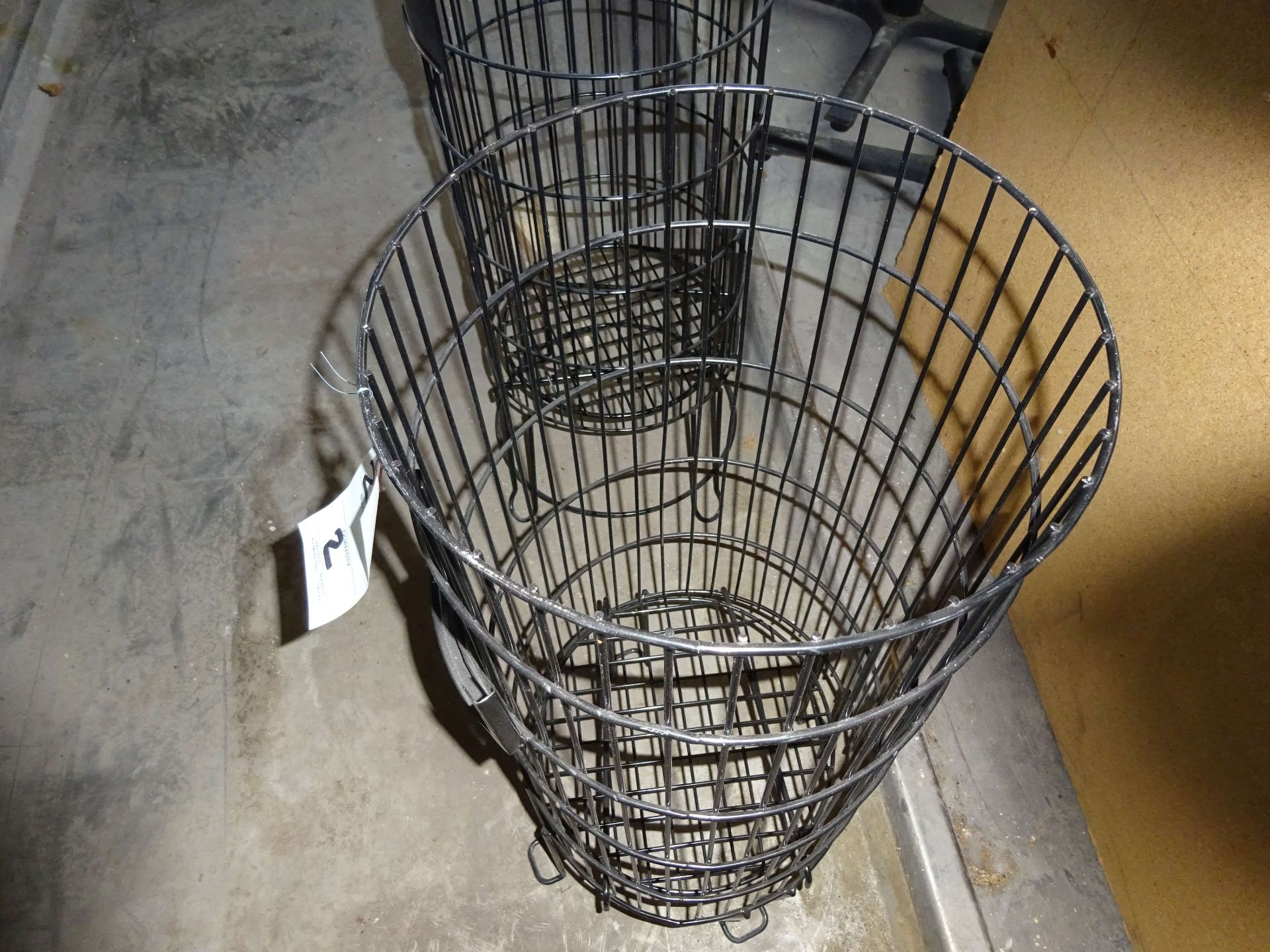 GROCERY STORE DISPLAYS STEEL WIRE 12 1/2 DIA x 32H QTY 2 - Image 2 of 3