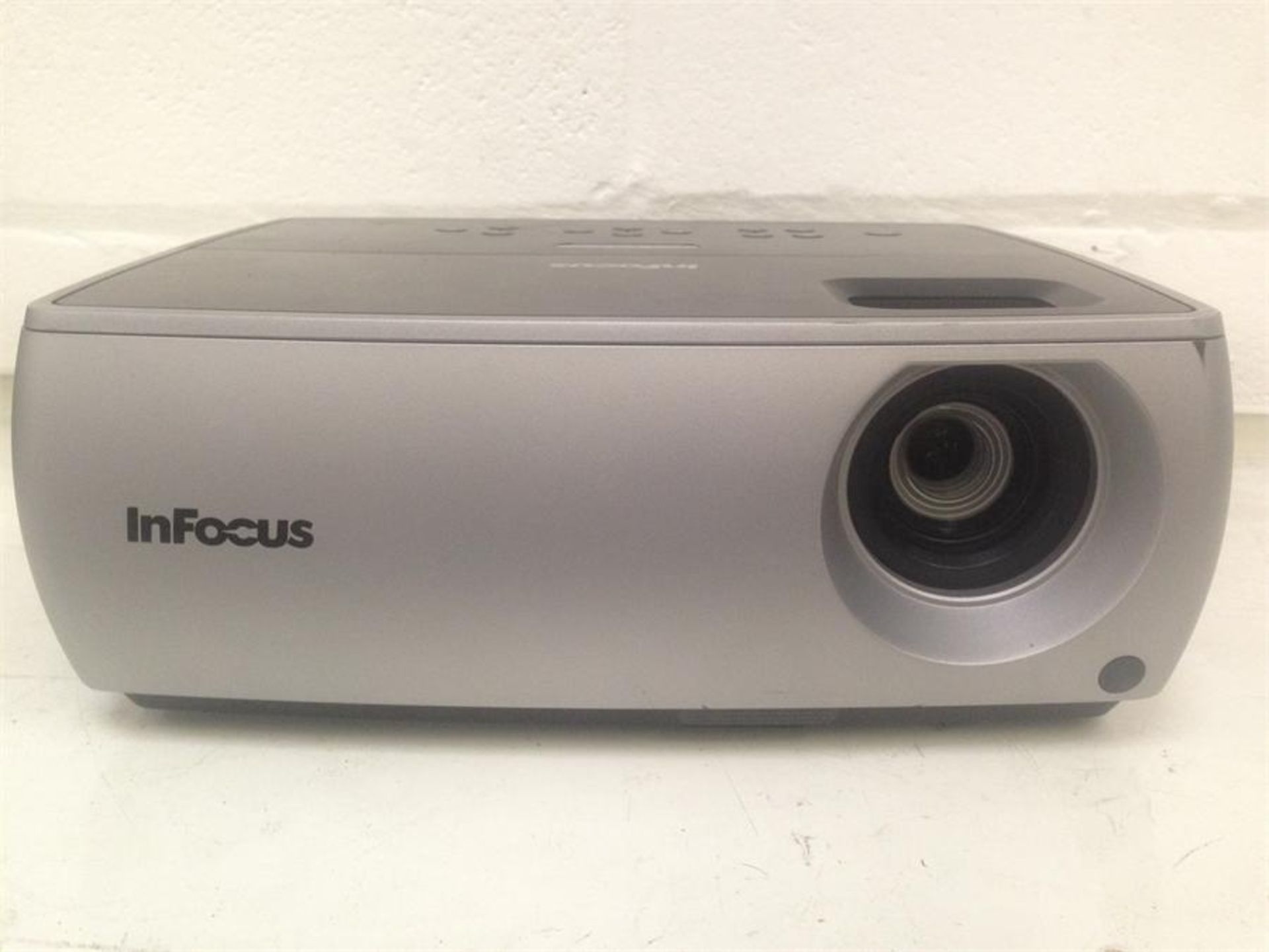 CDD0307 Infocus W2106, DLP Projector With Power Co