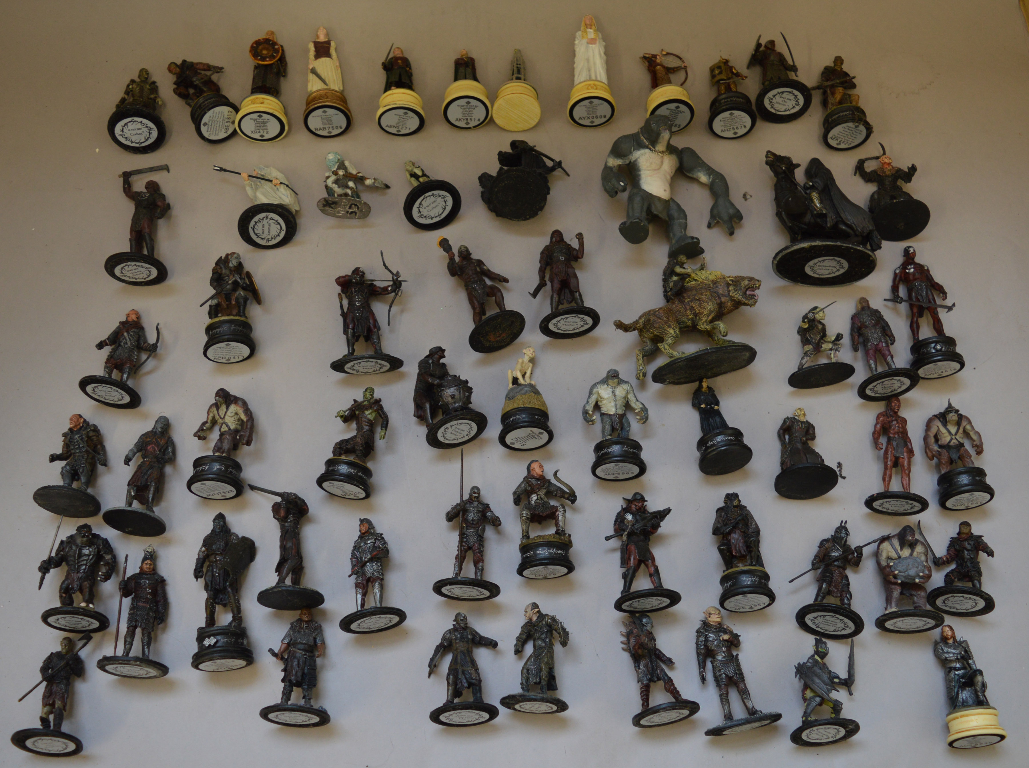 Good lot of Lord of The Rings metal figures. - Image 2 of 2