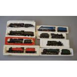 OO Gauge. Hornby & Airfix. 8 x part boxed locomotives. Includes Castle class, A4 class etc.