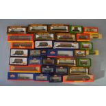 OO Gauge 32 x assorted rolling stock, various manufacturers including Hornby, Bachmann,