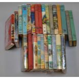 Collection of assorted Biggles books including first edition examples (26)