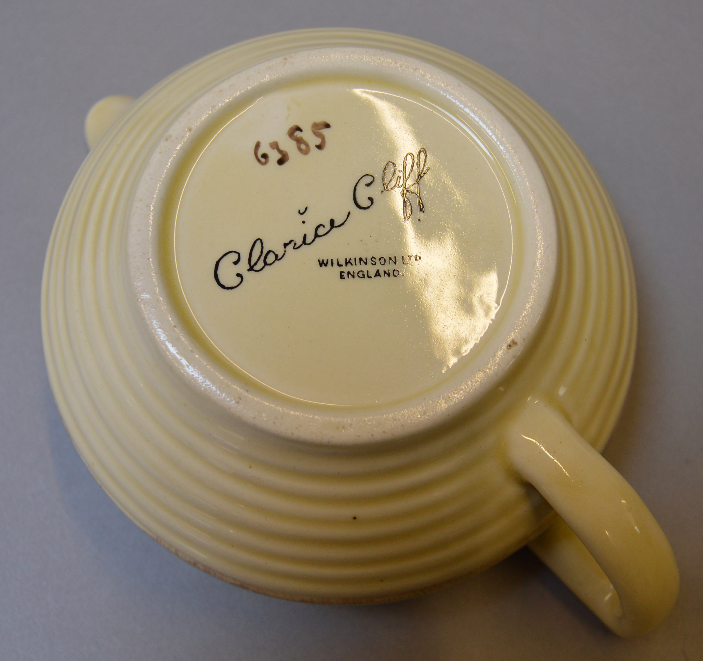 A part-complete set of Clarice Cliff Aura (Green) dinner service, pattern 6385. - Image 2 of 2