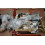 POLICE > Large quantity of assorted hand tools, excellent job lot.