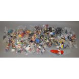 Good quantity of assorted Lego pieces.