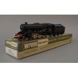 OO Gauge Wrenn W2225A LMS 8F freight 2-8-0 No.8233. G/VG boxed stamped Packer No.3 07625 to base.