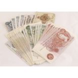 A quantity of Bank Of England bank notes to include consecutive 10 shillings,