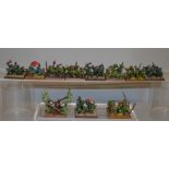 War Games Foundry, Warhammer Fantasy: 11 bases of Orclings. Metal. Professionally painted.