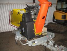 Super Premium 30DR woodchipper on wheeled chassis yr2011