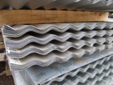 4no Packs of 25no. 8ft approx. galvanised corrugated roof sheets  100 sheets in total in this lot