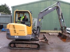 Volvo EC25 mini digger yr2004