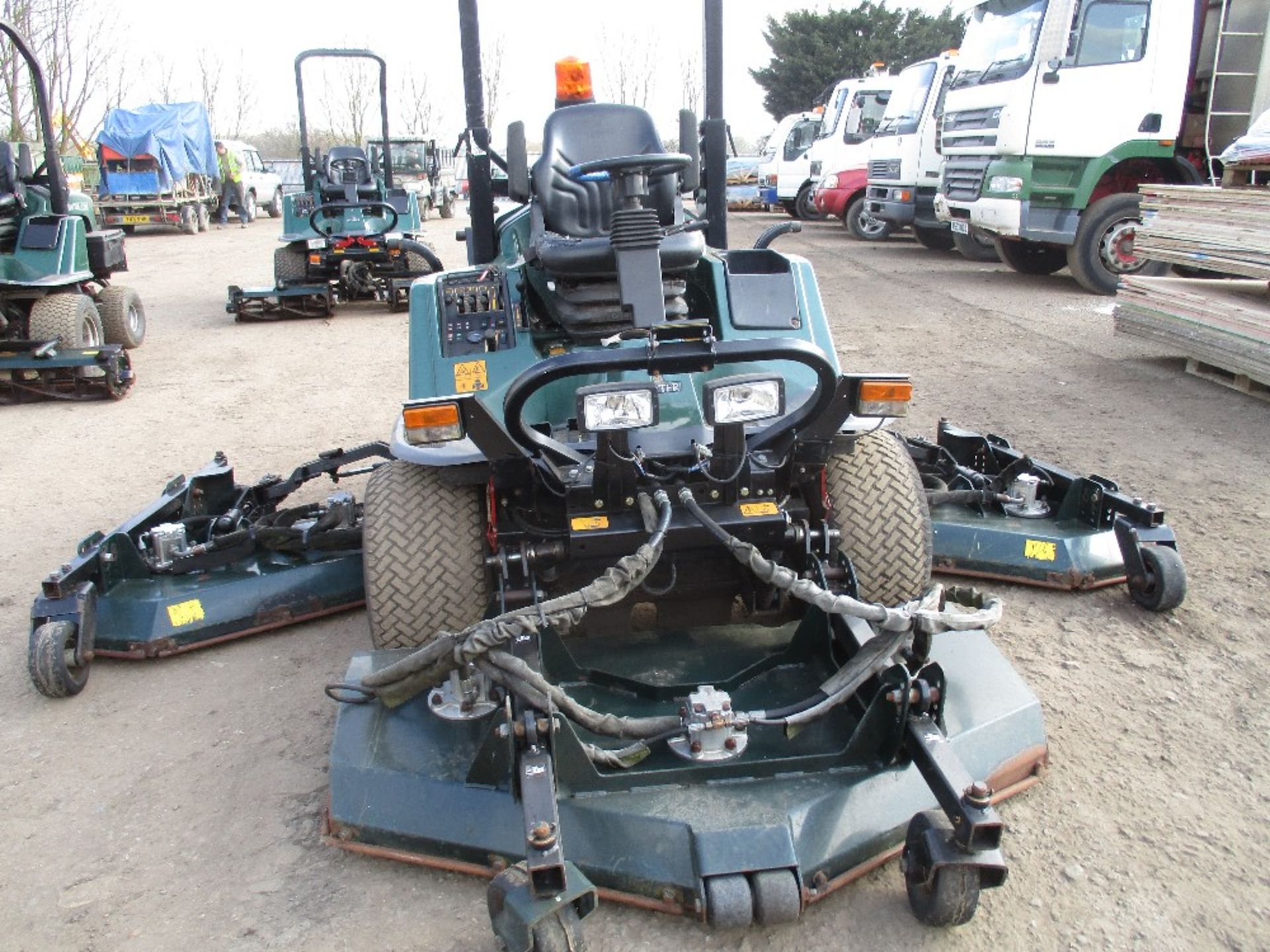 Hayter bat wing mower, year 2010 registered - Image 9 of 10