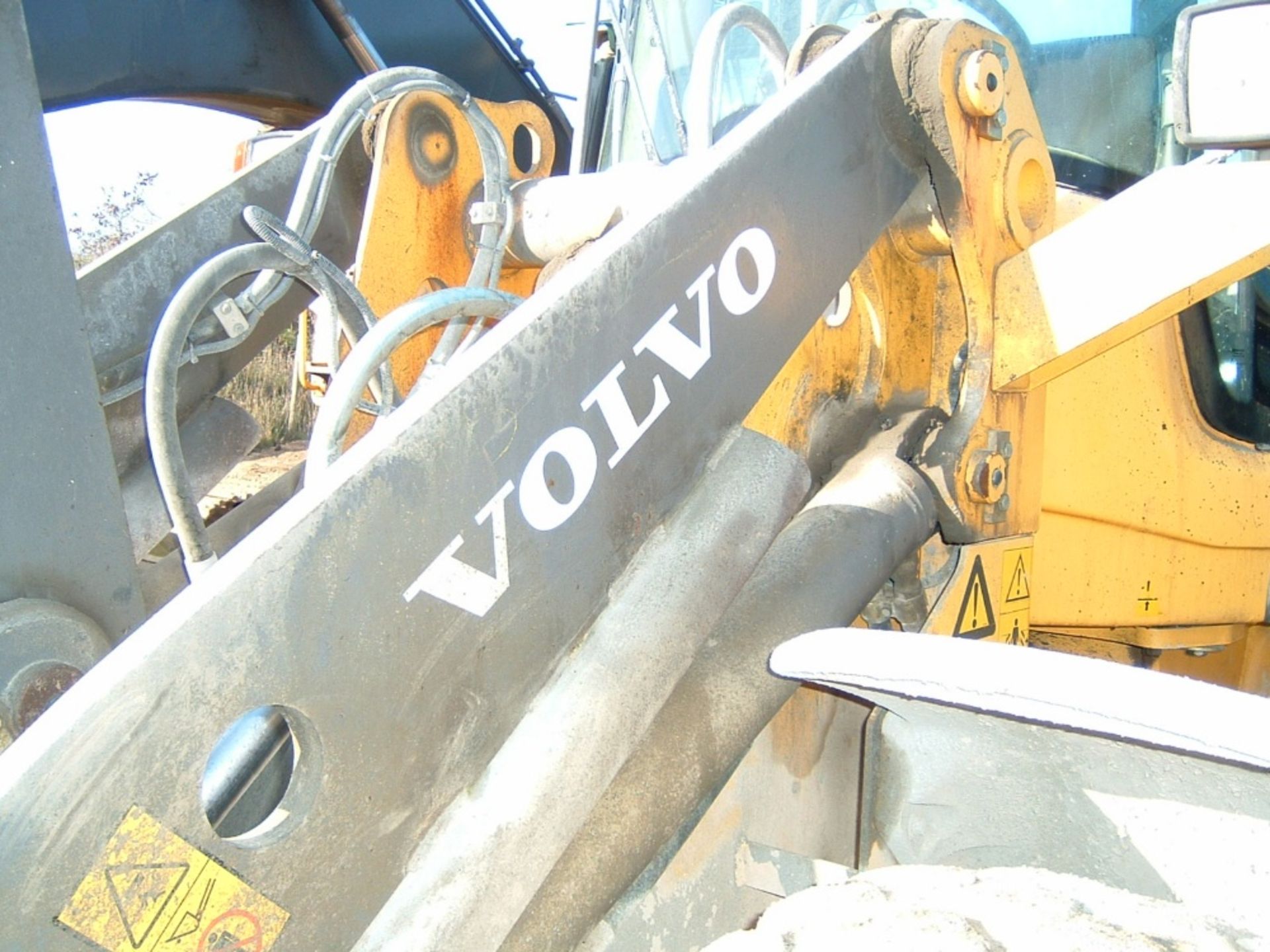 Volvo L45F loading shovel year 2009 - Image 8 of 11