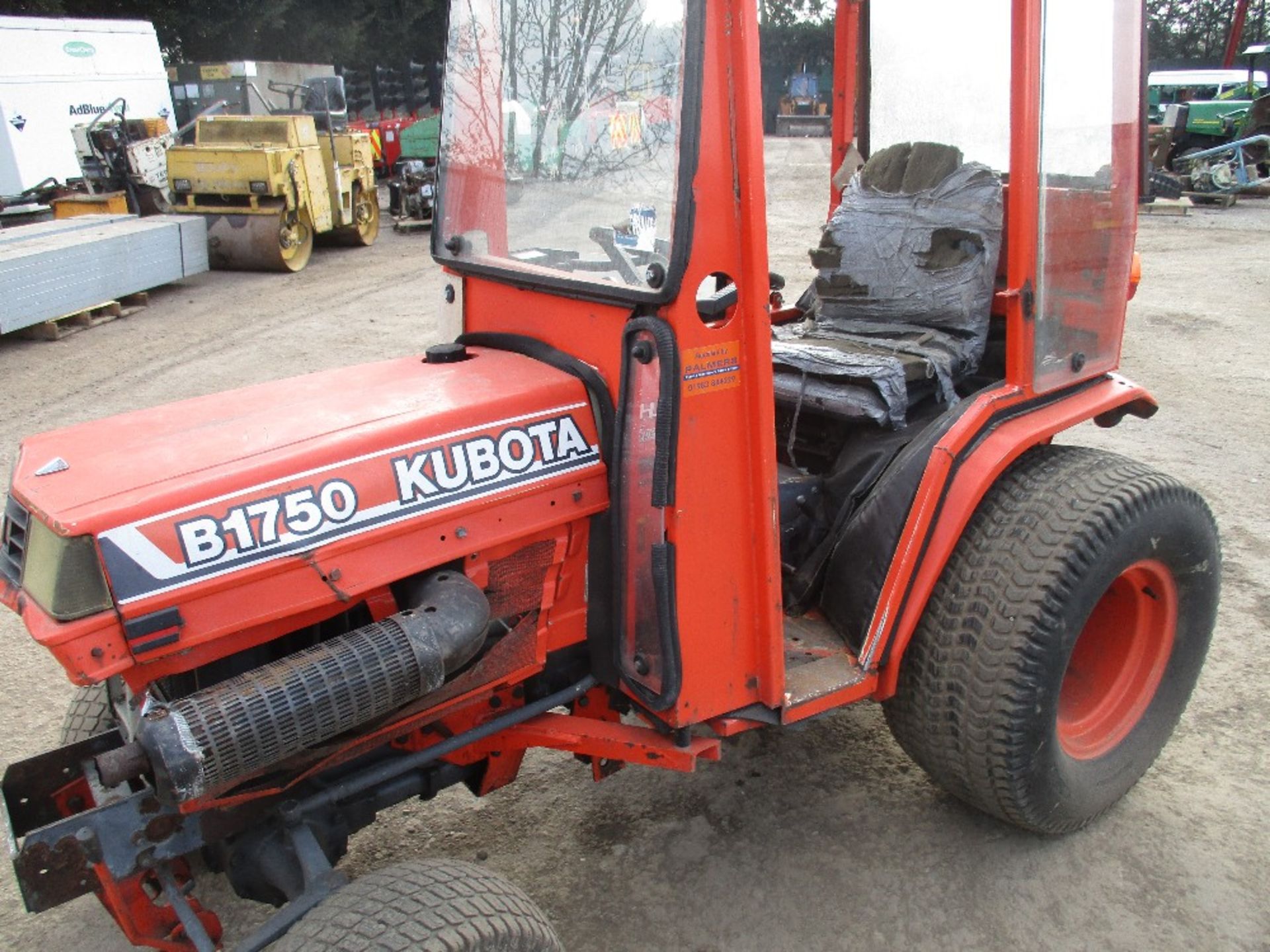 Kubota B1750 4wd tractor - Image 2 of 7