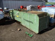 T15 HORIZONTAL 3 PHASE BALER