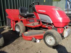 Countax C800H 4 wheel drive ride on mower with collector 48" deck hydrostatic