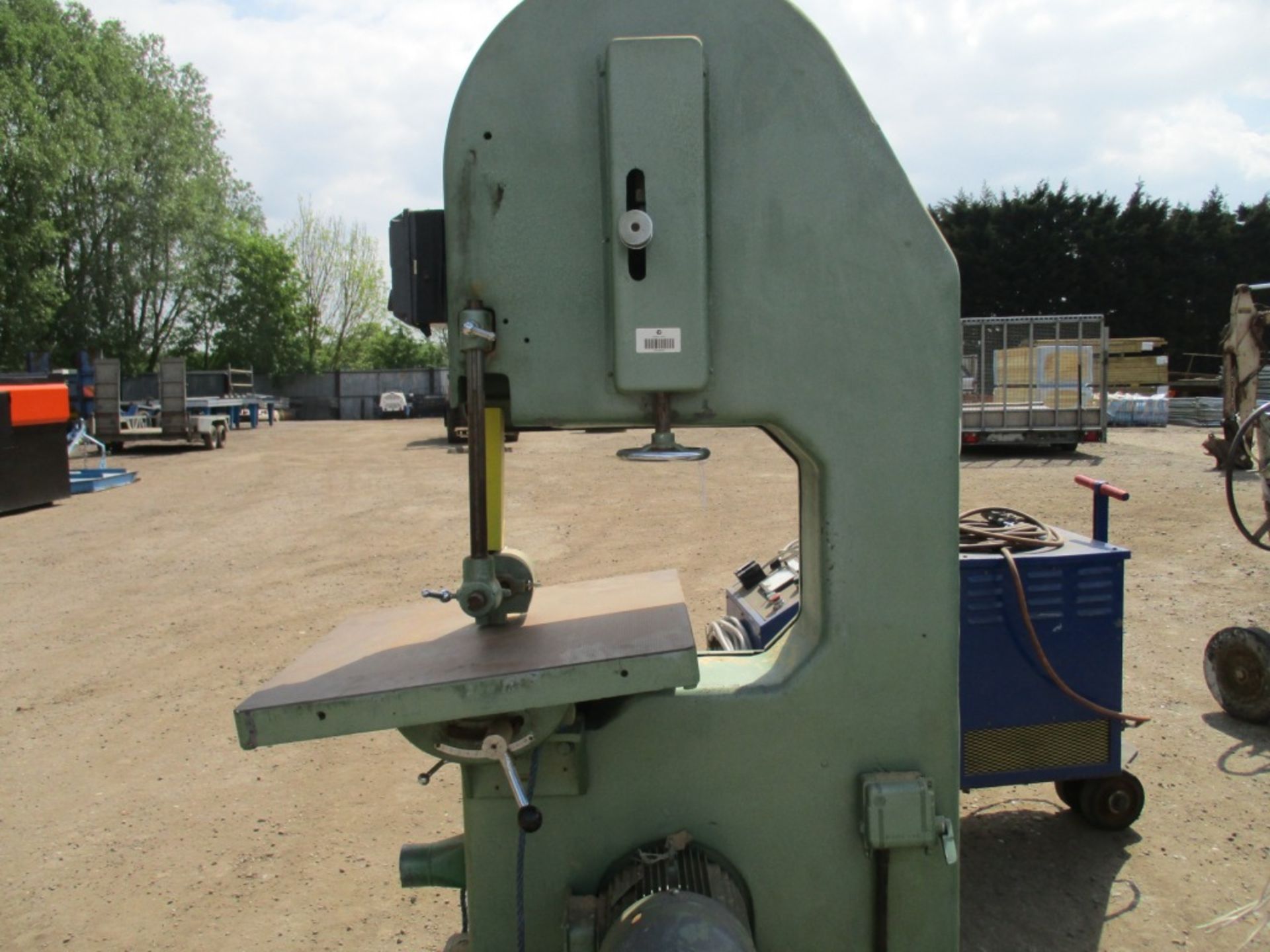 LARGE DOMINION BANDSAW - Image 5 of 5