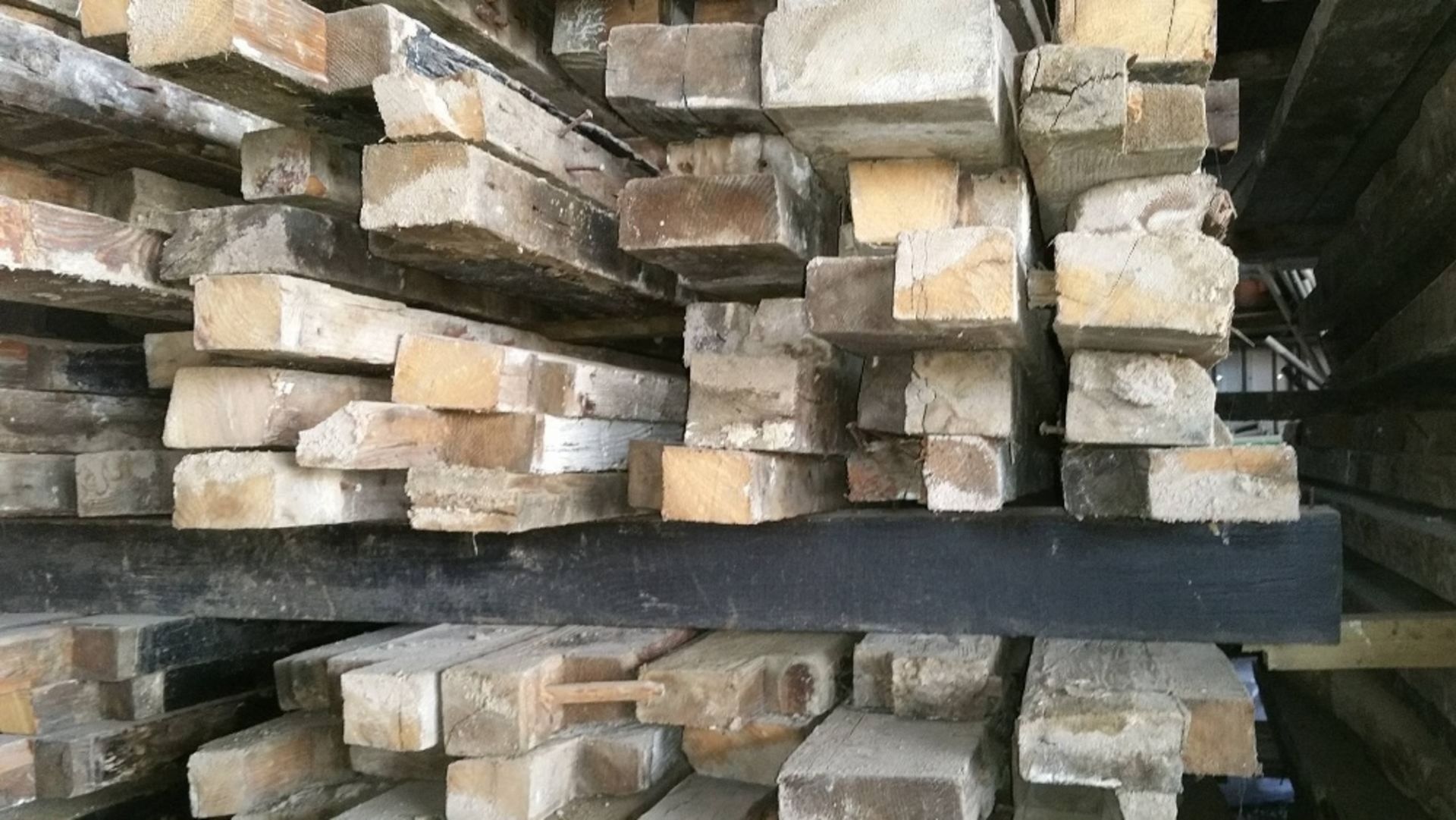 200 year old approx joist timbers taken from a warehouse in clink street, london. - Image 4 of 4
