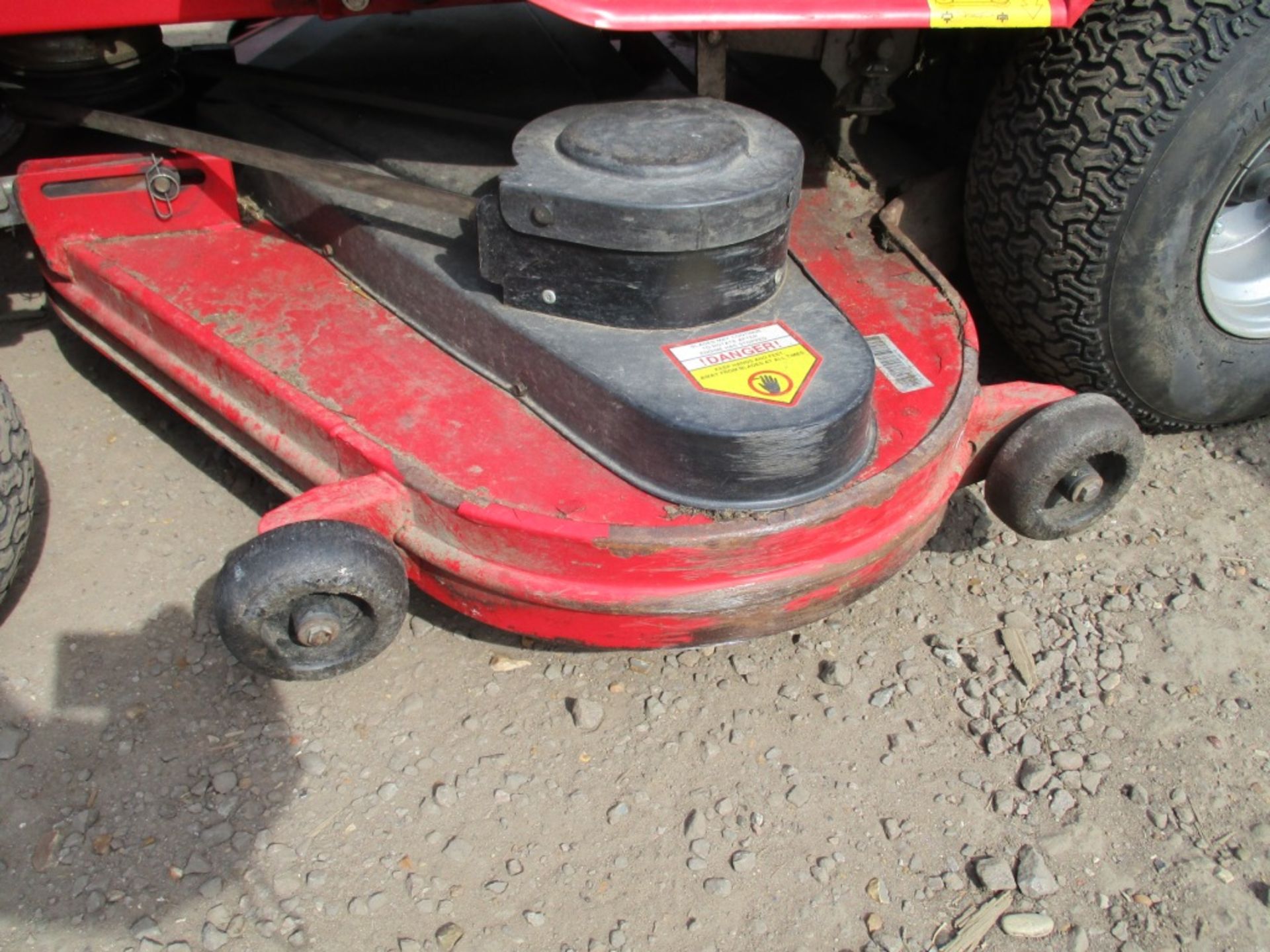 Westwood T1800 hydrastatic drive mower with collector. - Image 8 of 8