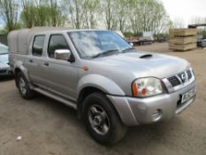 NISSAN NAVARA SILVER PICKUP