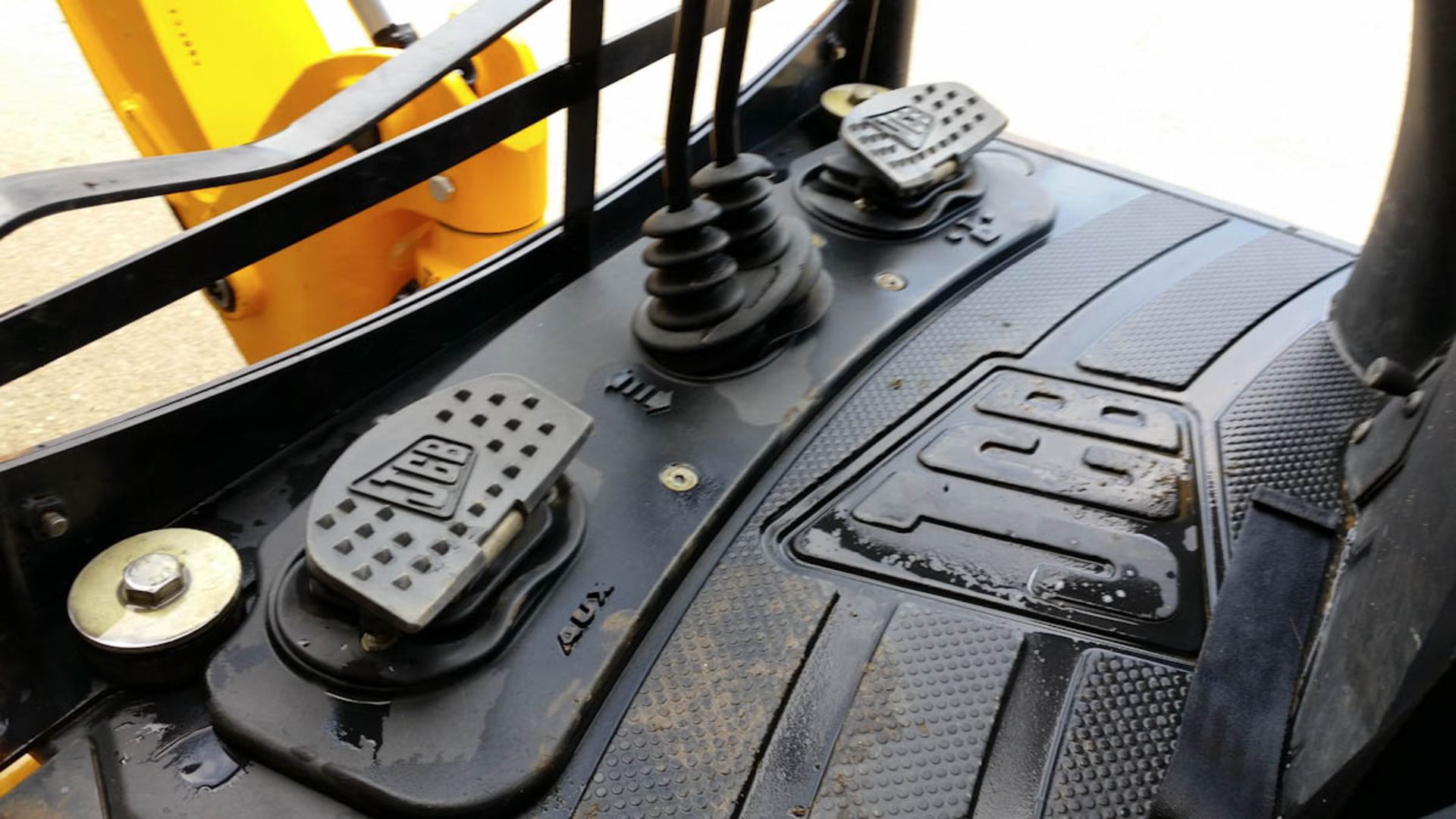 JCB 801-4 mini digger, year 2013 - Image 8 of 15