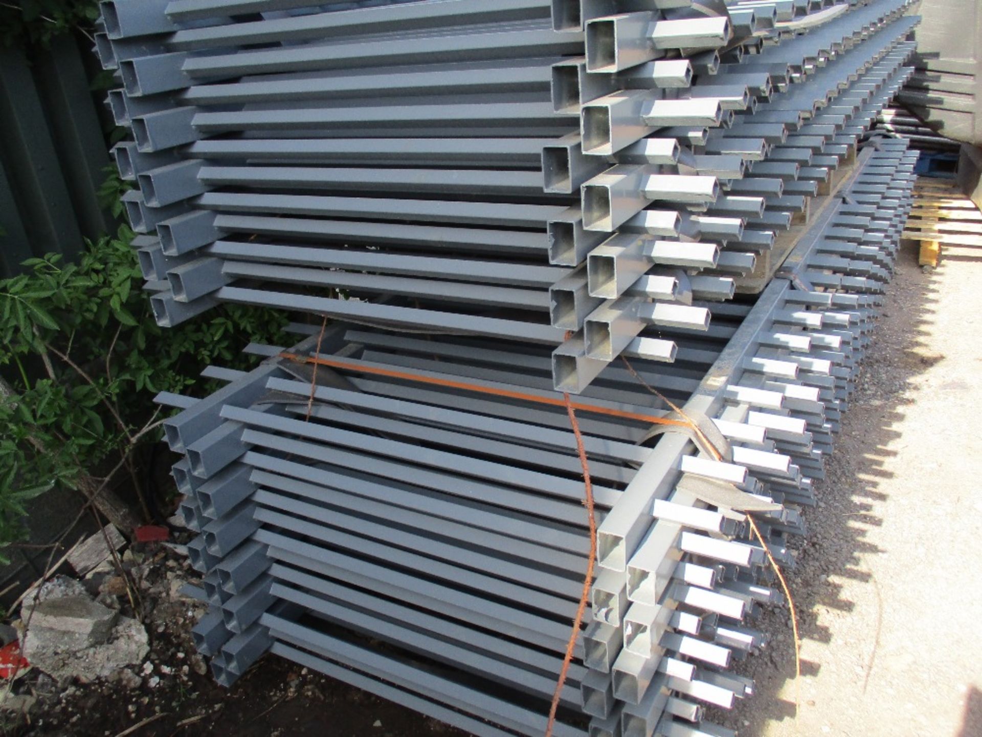 25no. Metal railing sections 1.2m x 3m approx. (MW144) - Image 3 of 3