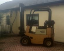 Yale Gas Powered Forktruck