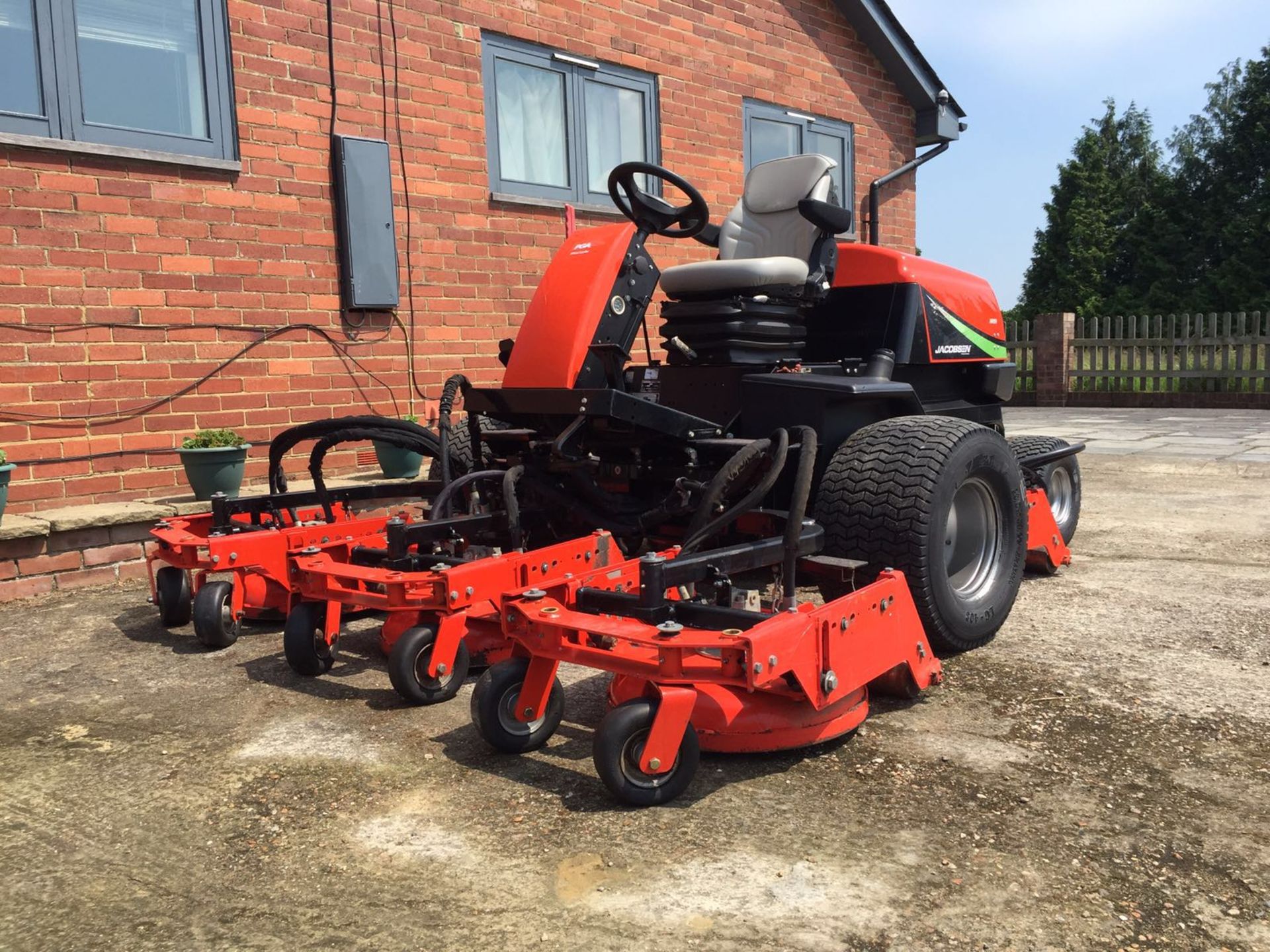 JACOBSEN AR250 ROTARY MOWER