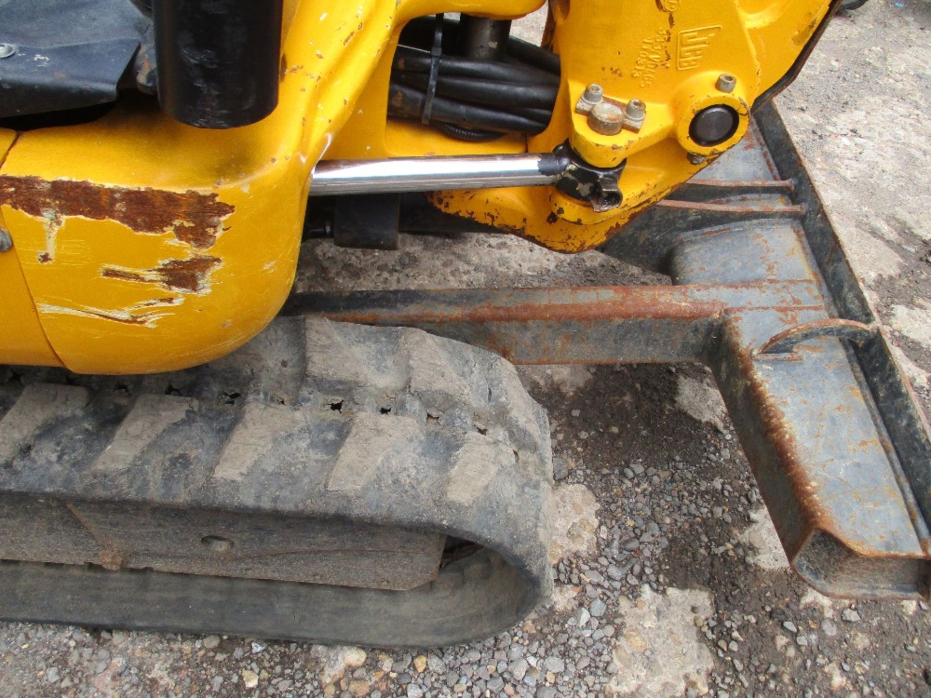 JCB 801-4 1.5tonne mini digger yr2013 - Image 3 of 7