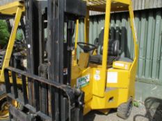 BENDI BE2043 ARTICULATED AISLE FORKLIFT TRUCK