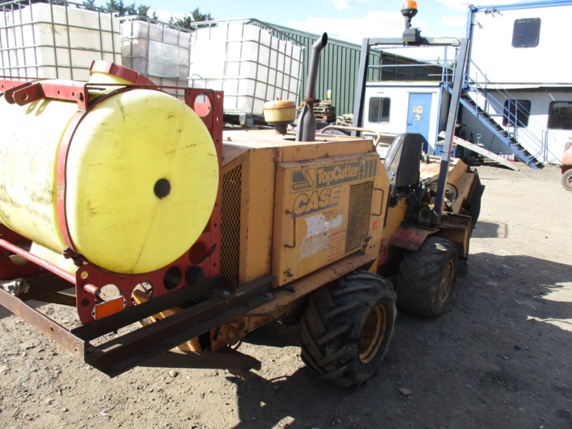 Case Topcutter TC220 toothed wheel trencher - Image 2 of 10