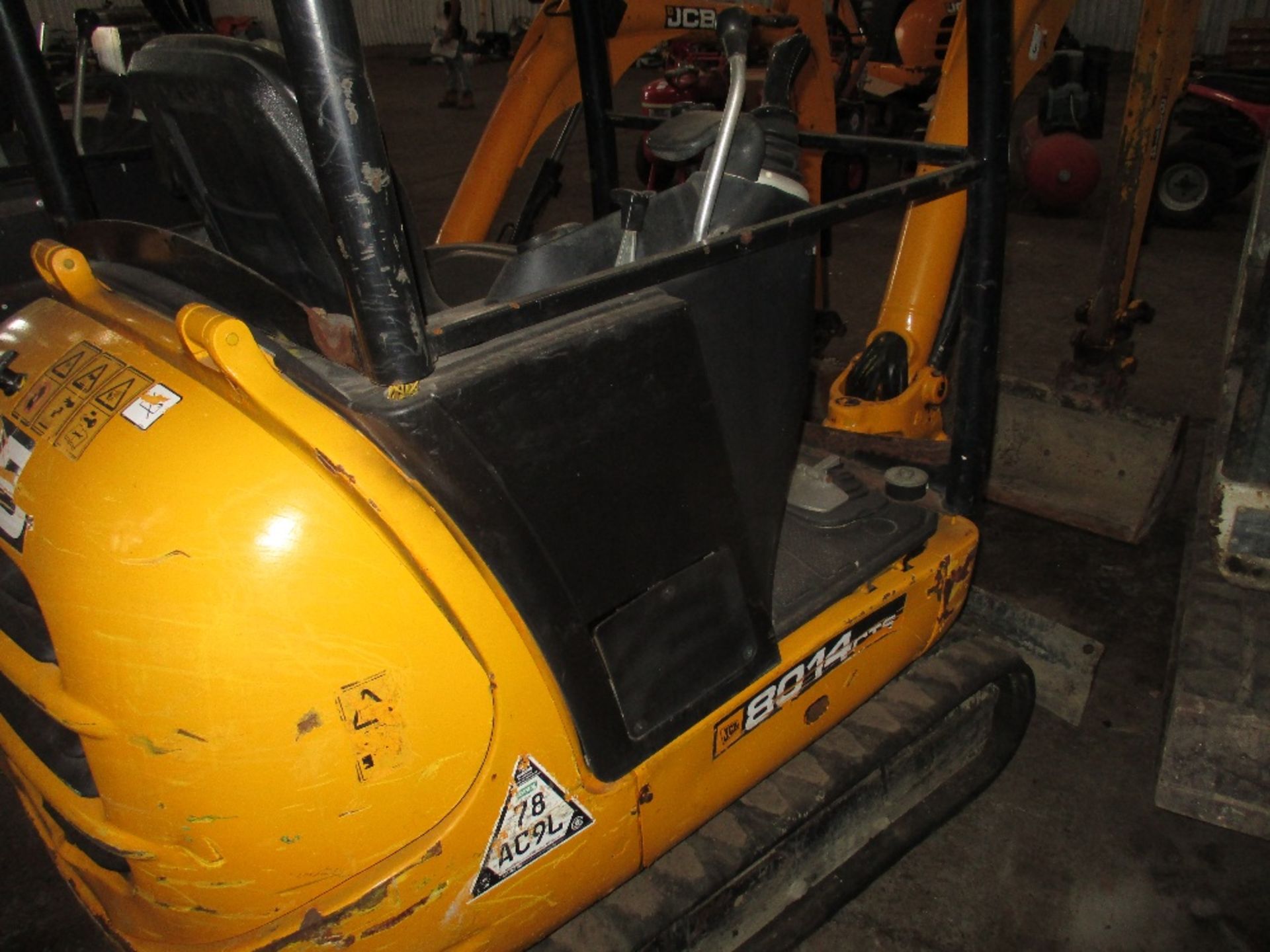 JCB 801-4 1.5tonne rated mini digger yr2011 build - Image 4 of 4