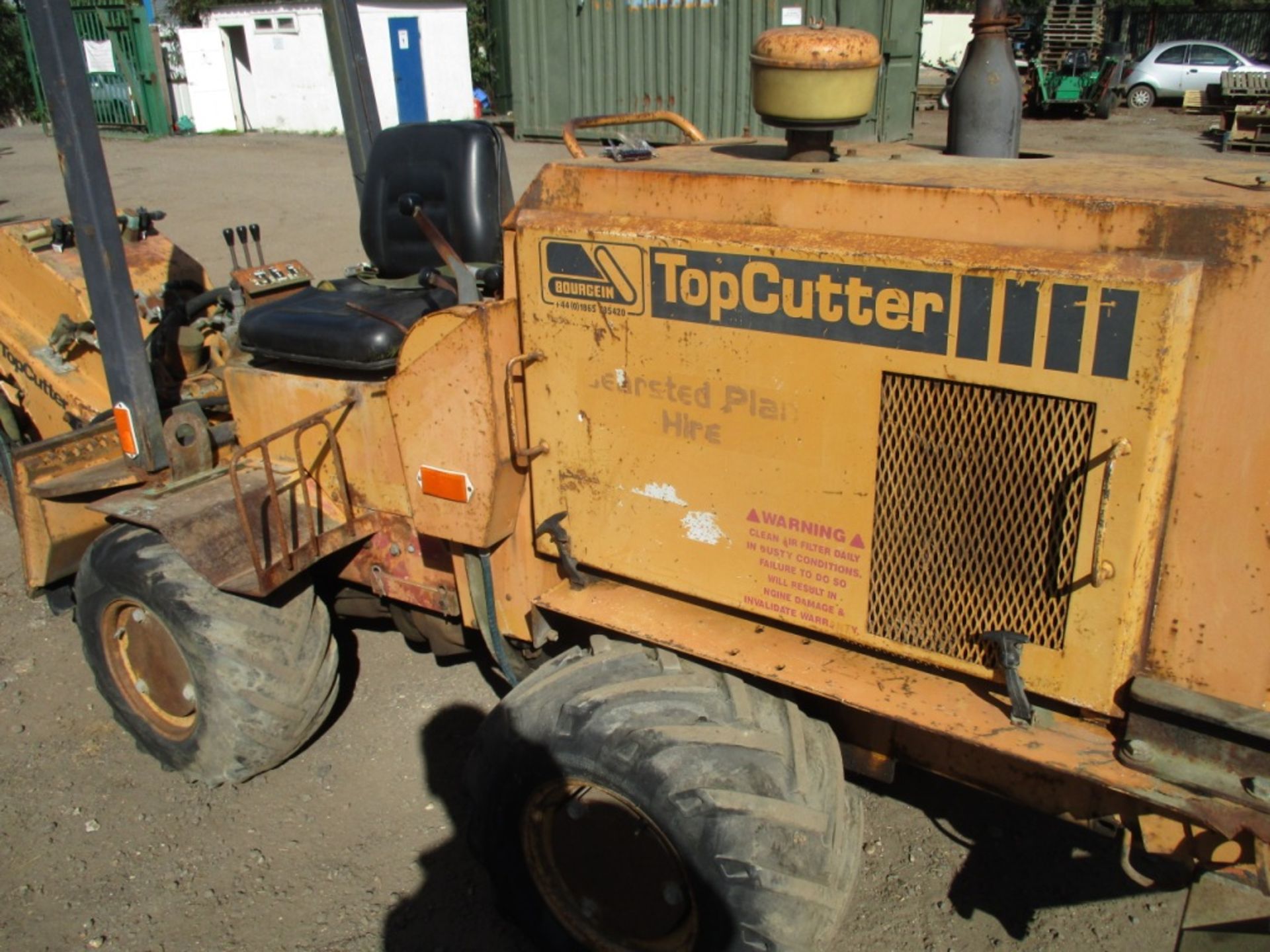 Case Topcutter TC220 toothed wheel trencher