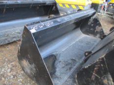 UNUSED TELEHANDLER BUCKET 90" WIDE