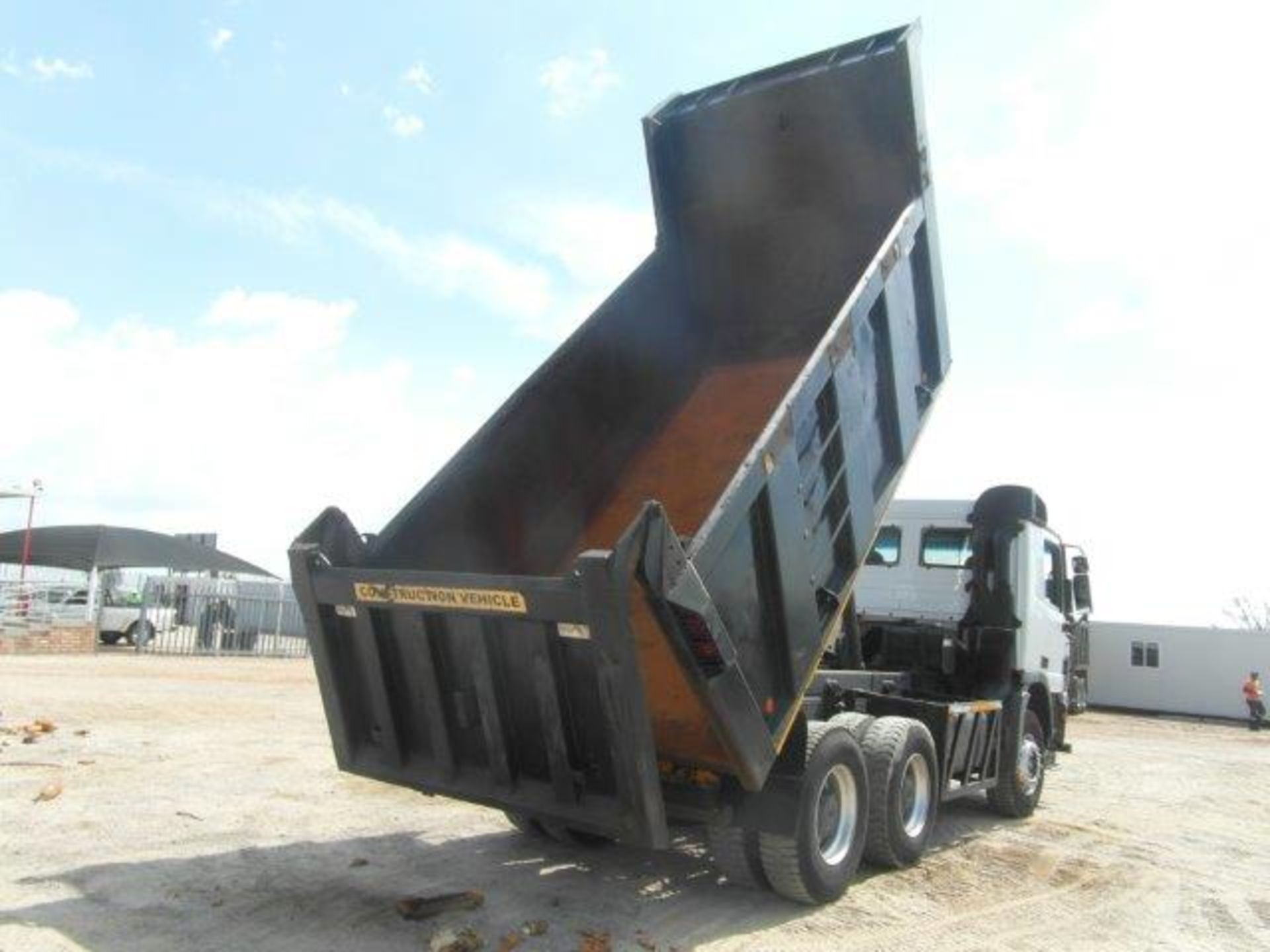 2007 DBW756L Mercedes-Benz Actros 3331 12m³ Tipper (Vin No: WDB9321616L144528 )(361869 kms ) - Image 4 of 4