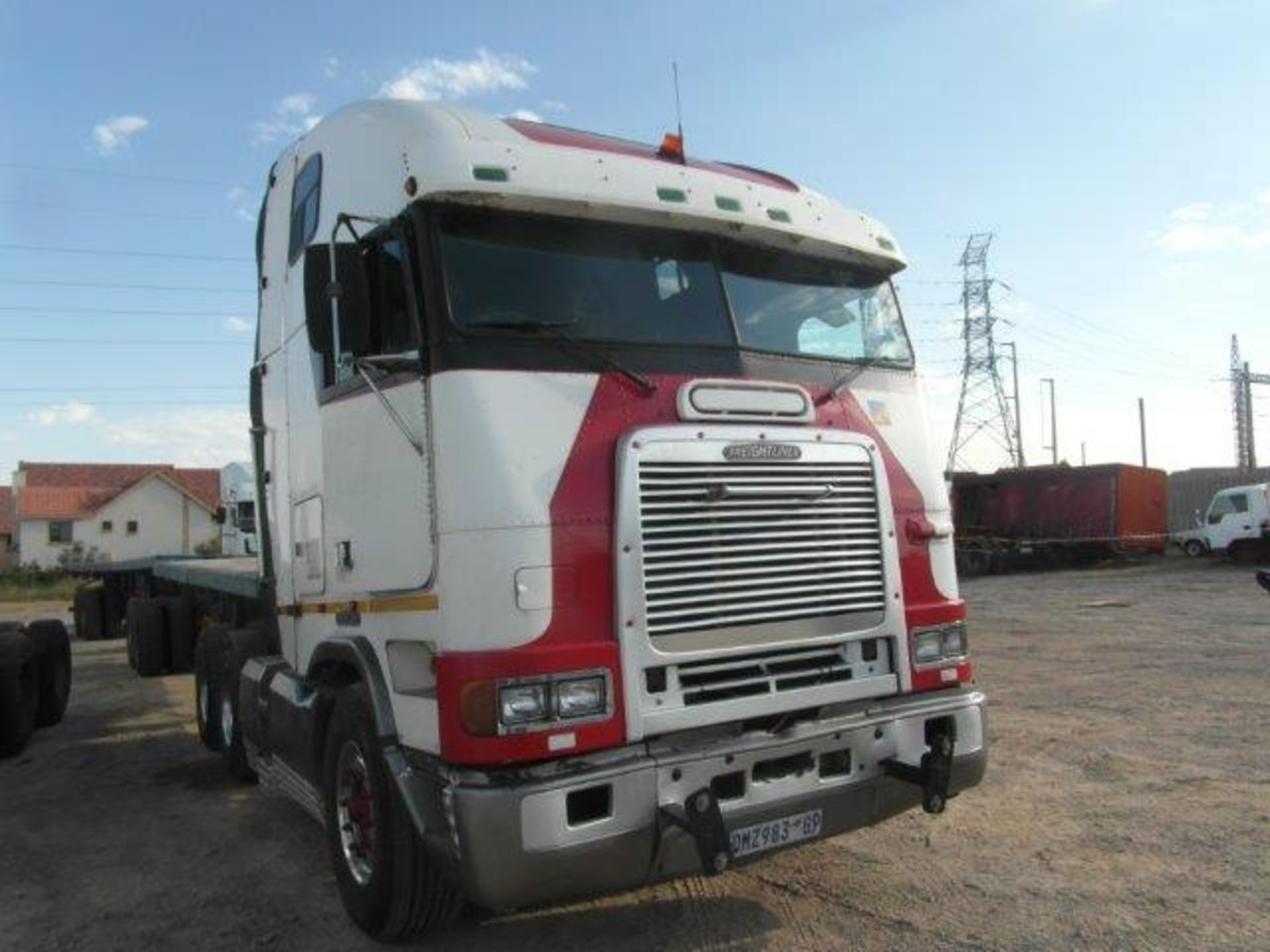 1996 DMZ983GP Freightliner B090BU 6 x 4 Mechanical Horse (Vin No: 1FUYBDYB5TL810603 )(576285 kms )(