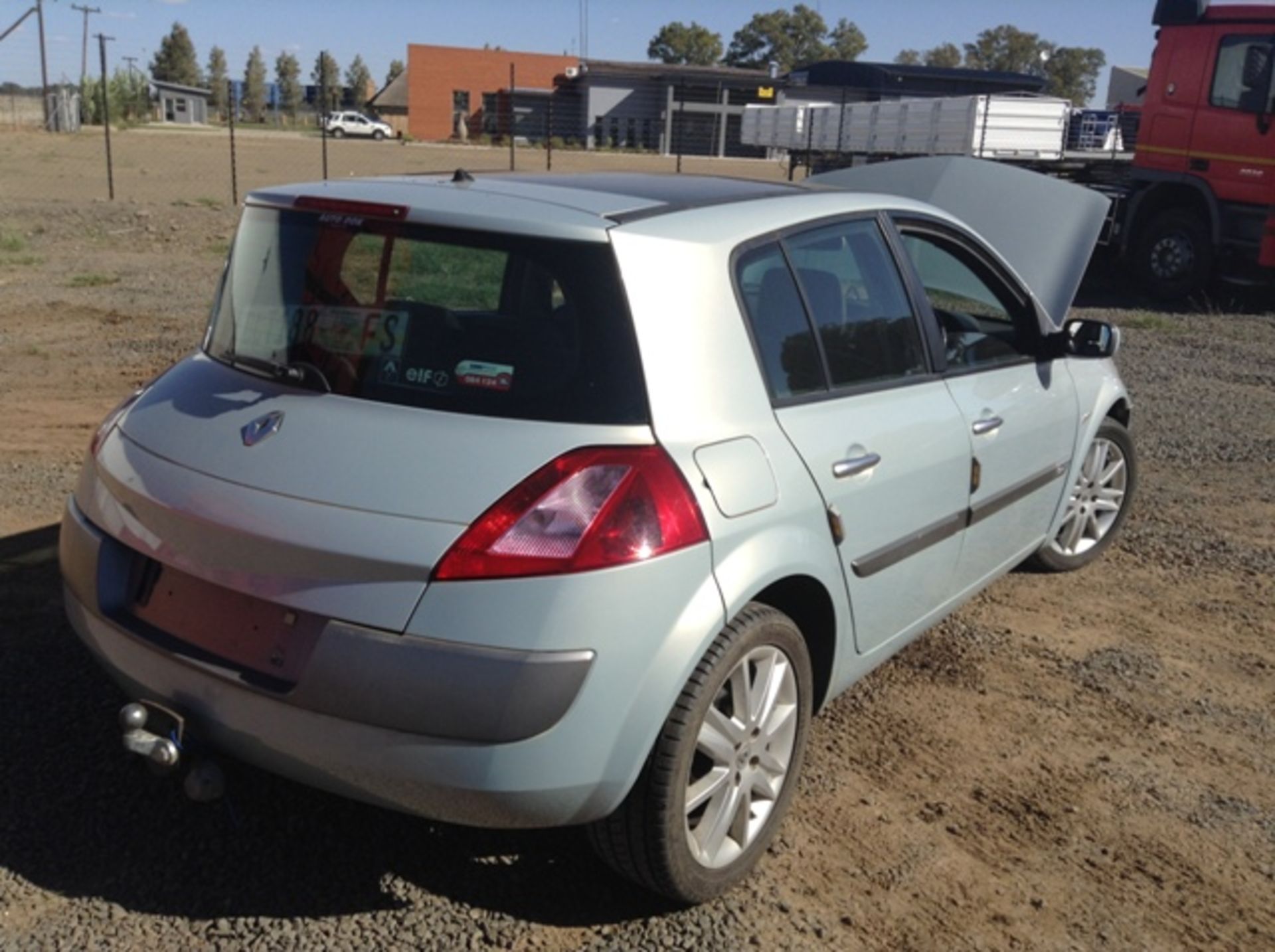 2005 RENAULT MEGANE II 1.9 DCI PRIVILEGE KM 194350 (ENGINE NOISY) - Image 6 of 7