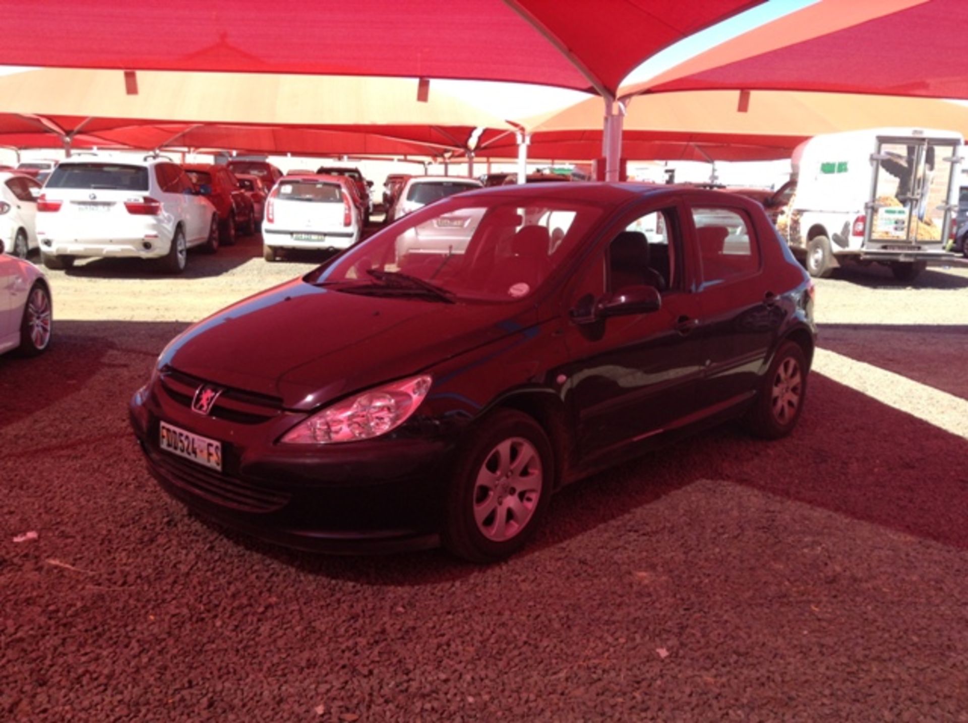 2004 PEUGEOT 307 1.6 XT KM 193308 - Image 2 of 7