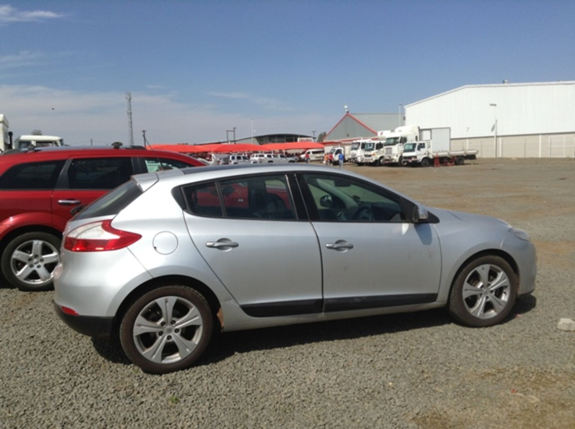 2010 RENAULT MEGANE III 1.6 DYNAMIQUE 5 DR KM 57804 - GEARBOX FAULTY - Image 3 of 7