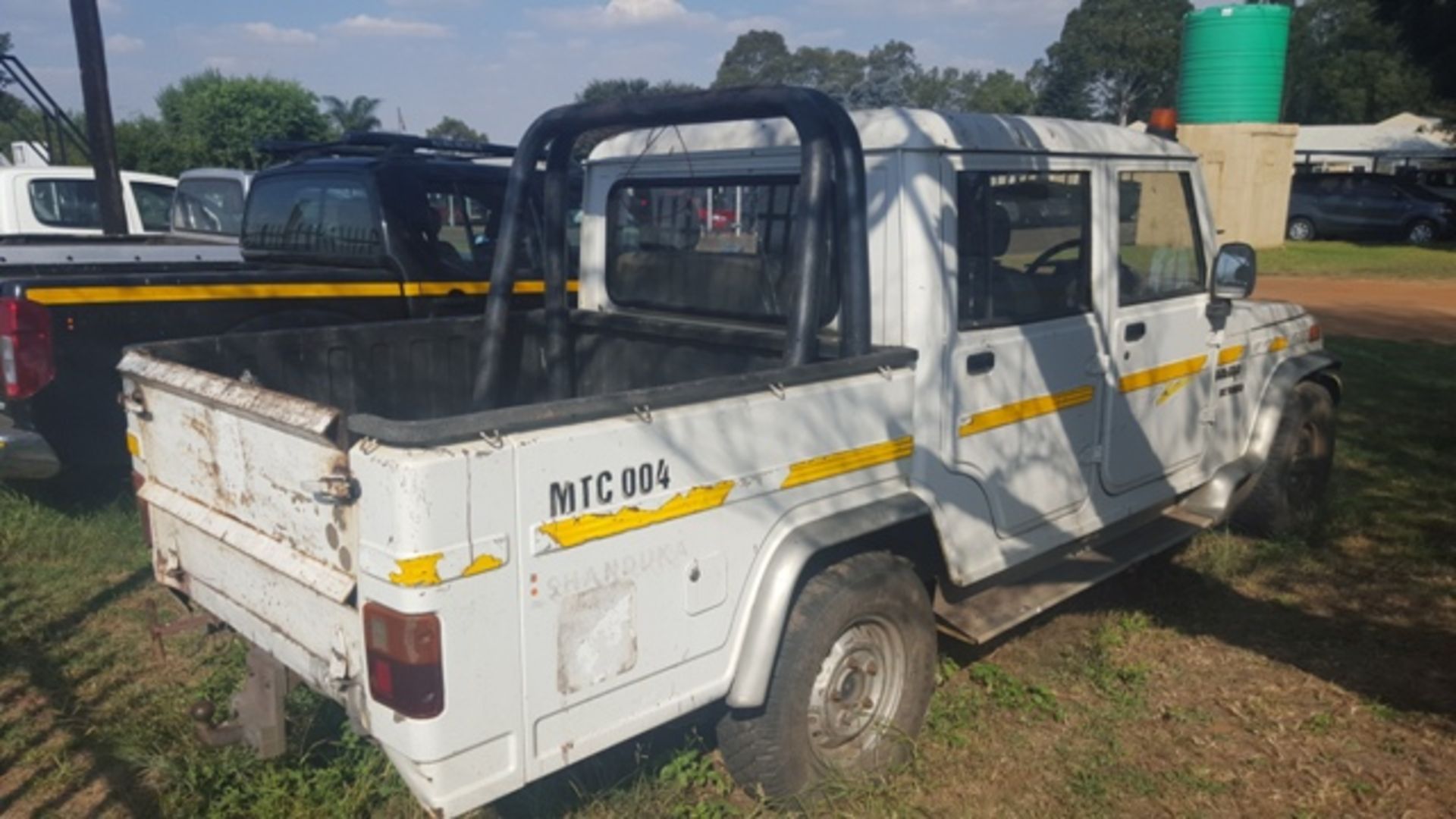 2007 MAHINDRA BOLERO 2.5 TD P/U S/C - NON RUNNER (SHANDUKA CENTRAL OFFICES, WITBANK) - Image 9 of 10