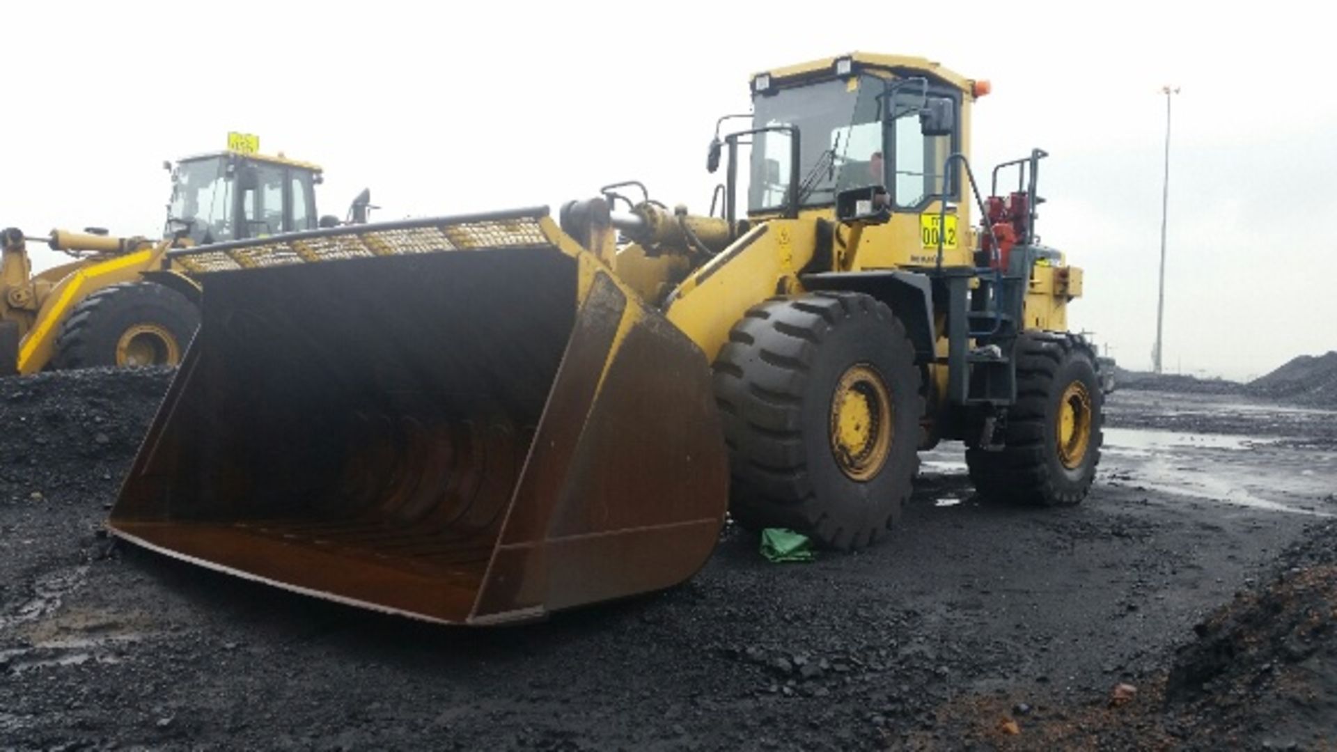 2009 KOMATSU WA 500-3 FRONT END LOADER - SERIAL: 52824 (LOCATED AT GLENCORE WITCONS COLLIERY) - Image 2 of 8